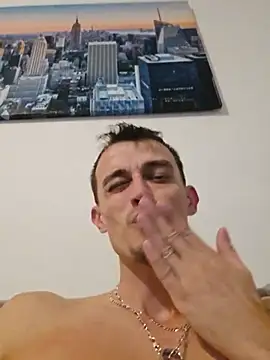 XXX chat uživo modela Chrisou73