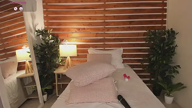 Živý XXX chat AriRobert_