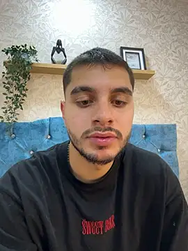 AmadeoWild Live XXX-chat