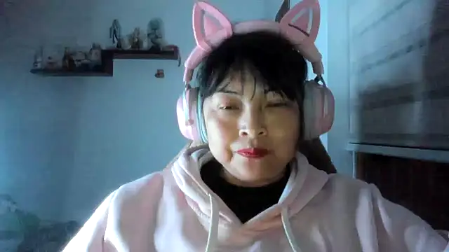Shaddycute_ élő XXX-chatje