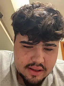 XXX chat uživo modela Yannick04