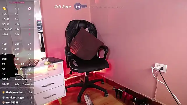 Chat XXX en directo de LiaTaylorr