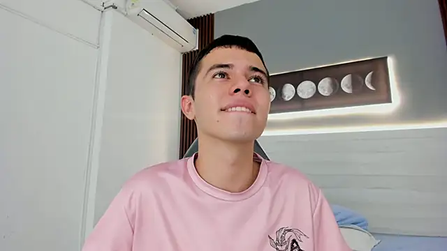 Dante_lux_ Adlı Modelin Web Kamerası Şovu