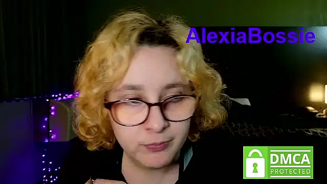 AlexiaBossie XXX чат на живо