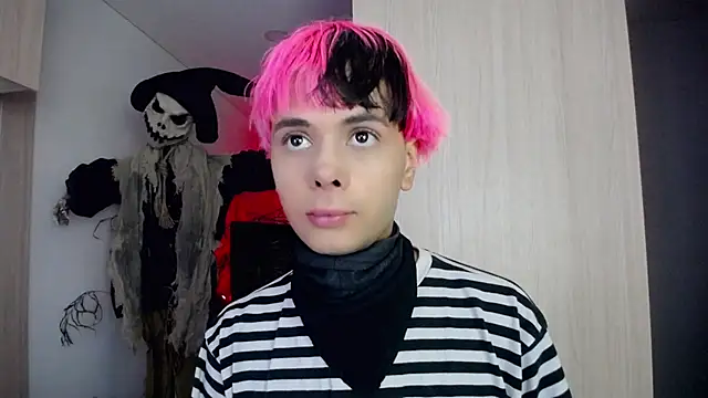 צ'אט XXX בשידור חי של Darksweet_jack