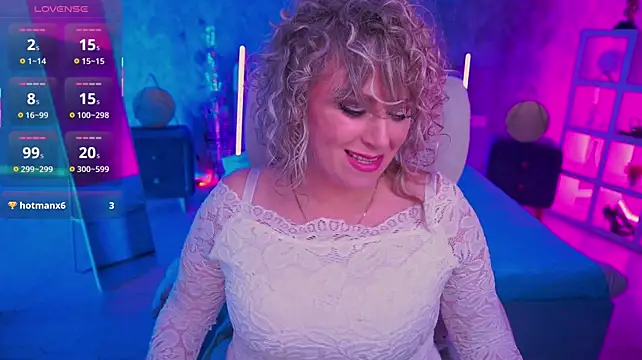 CandyLadyyy: απευθείας συνομιλία ΧΧΧ