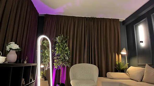 دردشة LexySinner الجنسية المباشرة