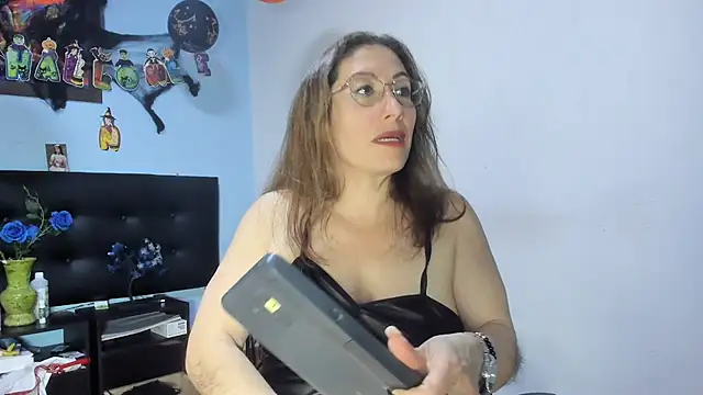 kaylaMinov_ Live XXX Chat