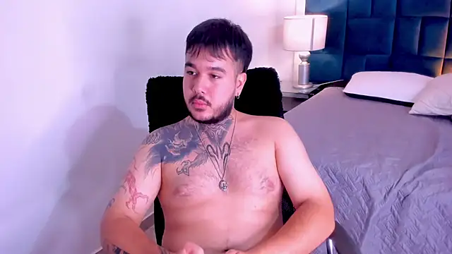 DanteBlossom's Live XXX Chat