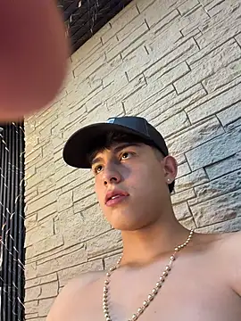 Lander_Cruz Adlı Modelin Canlı XXX Sohbeti