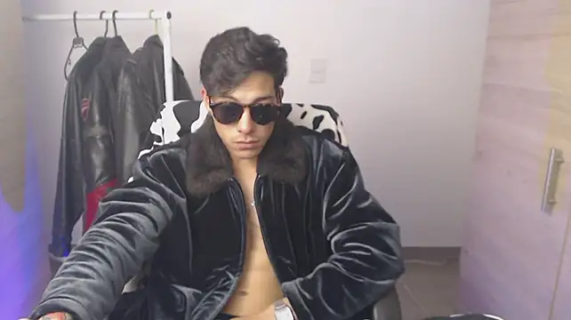 Онлайн чат XXX chomelo6
