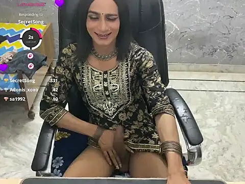 Chat XXX en directo de LuvLayla