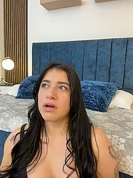 Онлайн чат XXX KallyMyller1