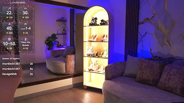 LiaWheeler Adlı Modelin Canlı XXX Sohbeti