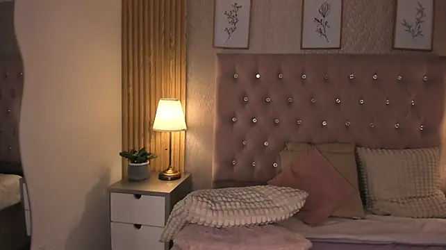 KamyGlam Chat XXX in diretta