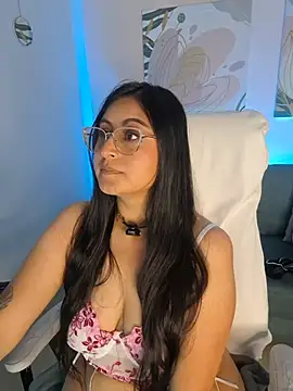 Amber_gold_ Adlı Modelin Canlı XXX Sohbeti