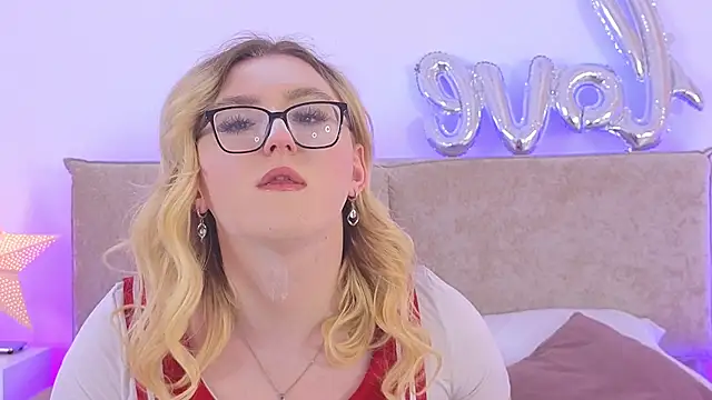 Czat XXX na żywo – Jules_night