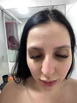 Show de yumi-hot na webcam