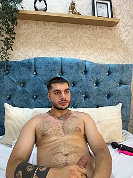 Živý XXX chat AmadeoWild