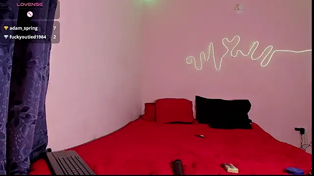 Chat +18 de Kathaa_Crawford_ ao vivo