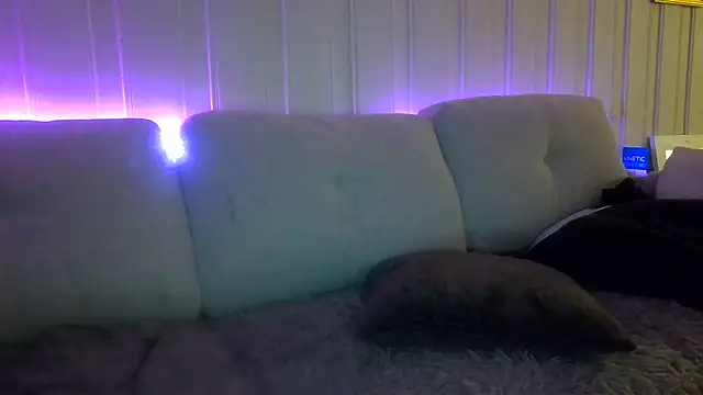 MyManCave Adlı Modelin Canlı XXX Sohbeti