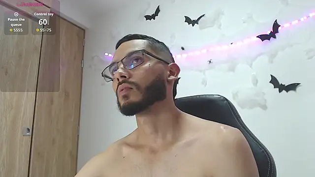 Chatroom XXX en direct de russthiago