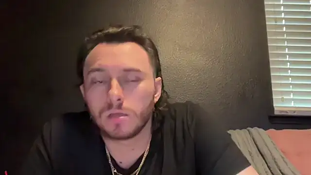 hungandcloudy's Live XXX Chat