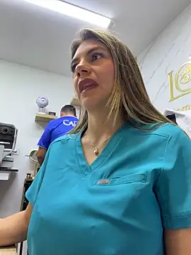 Chat XXX ao vivo de alicee16