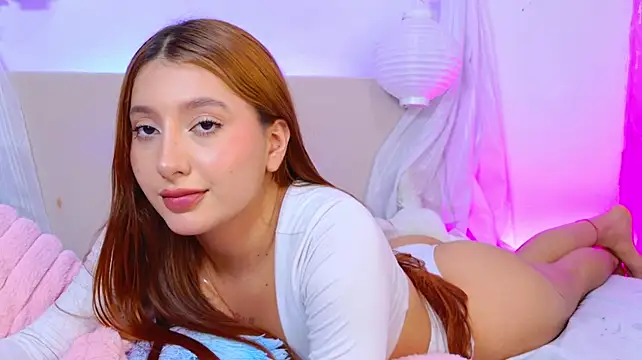 צ'אט XXX בשידור חי של GabbieCarter20