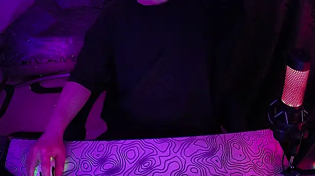 XXX chat uživo modela fame_bc