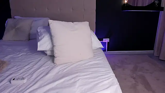 Chat +18 de KaylaBenz ao vivo