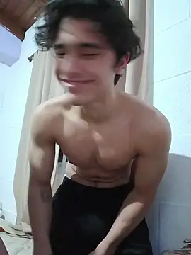 Chat +18 de Sempai_Moon ao vivo