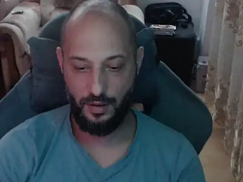 wildcrazy27: απευθείας συνομιλία ΧΧΧ
