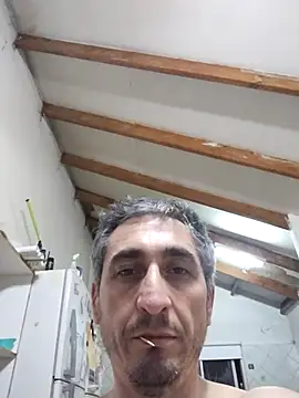Chatroom XXX en direct de Alejandro83bsf