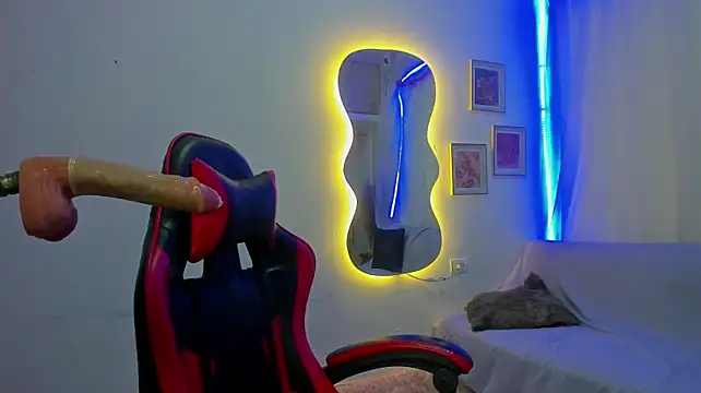 nicolle_Nasty_n Live XXX chat