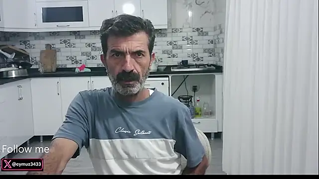 kobratrk21 Adlı Modelin Canlı XXX Sohbeti