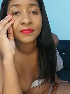 Berry_Bans' Live XXX Chat