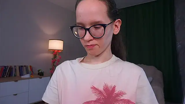 BettyBrowni XXX чат на живо