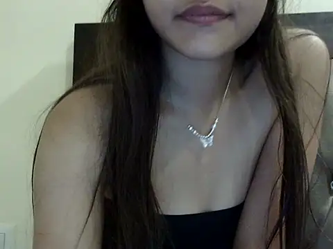 ITZ_ruhi – Live XXX-chat