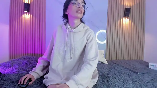 im_kaii Adlı Modelin Canlı XXX Sohbeti