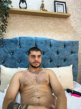 Živý XXX chat AmadeoWild