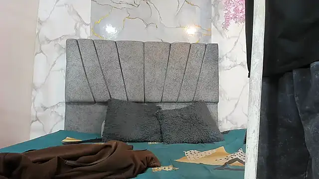 Andres_HoT_11 Adlı Modelin Canlı XXX Sohbeti