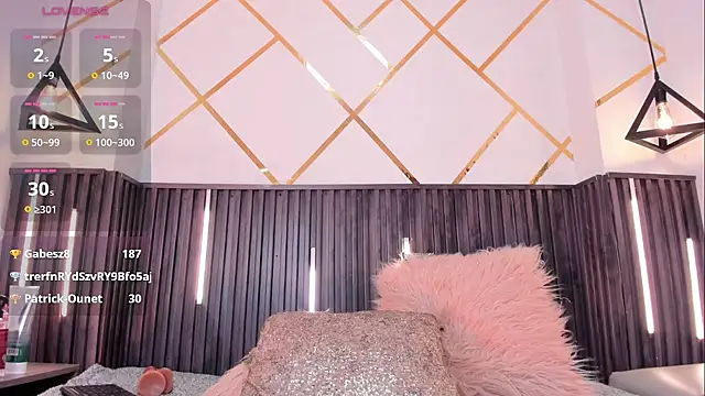MeganNightt: απευθείας συνομιλία ΧΧΧ