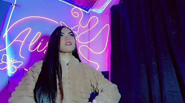 Chat +18 de Fernanda_s_ ao vivo