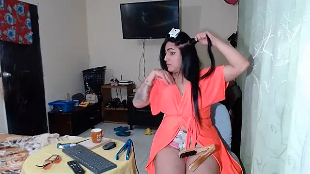 Sashaferrari2000's Live XXX Chat