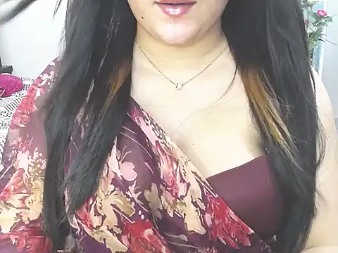 Ridiha_Pari Chat XXX in diretta