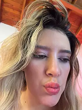 Czat XXX na żywo – EliseColeman