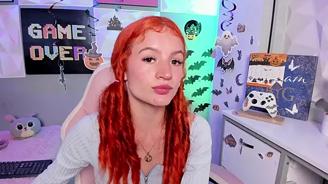 AdelaineBest: онлайн-секс-чат