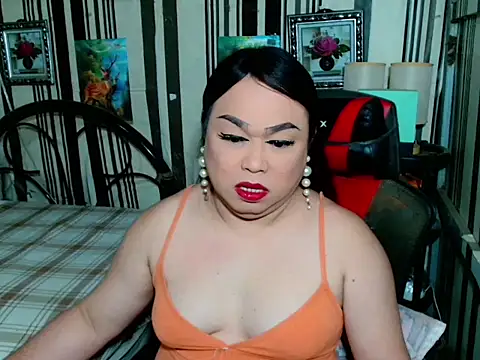 Ur-Mistress-Rhegz Live XXX-chat