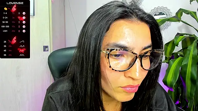 mia_lott Chat XXX in diretta